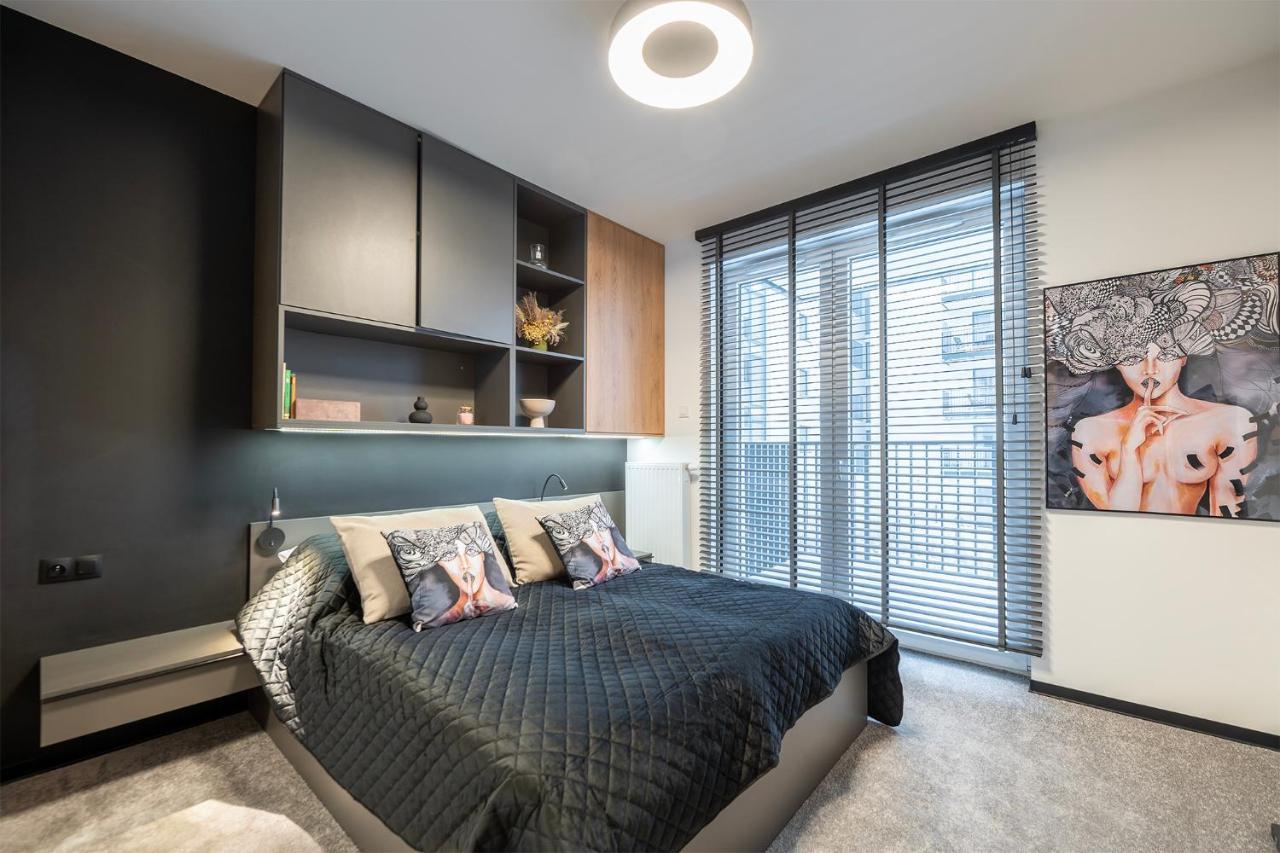 Luxury Copper Ii Apartment